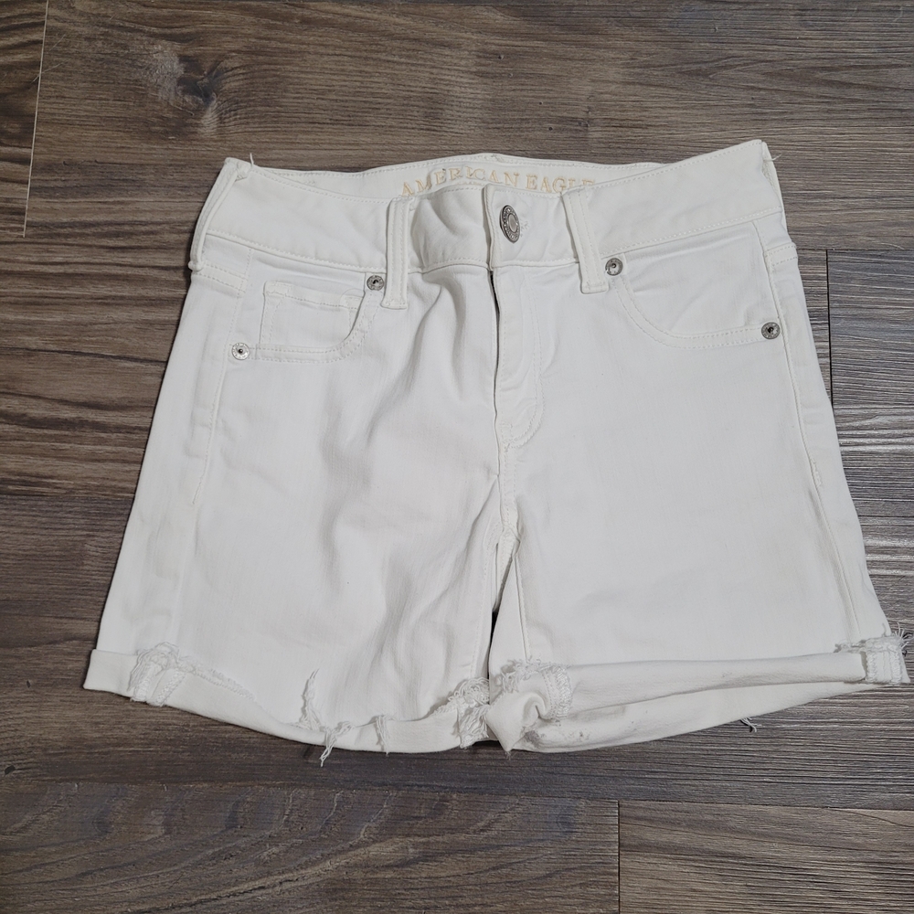 American Eagle Outfitters Women's White Jean Shorts Size 0 Denim High Waisted